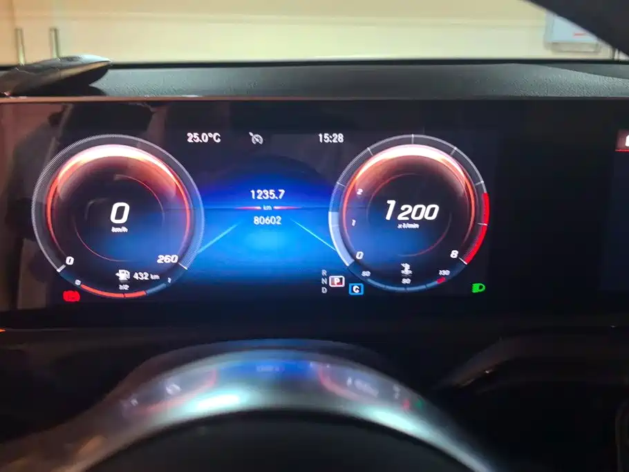 Mercedes-Benz A-Class — миниатюра 14