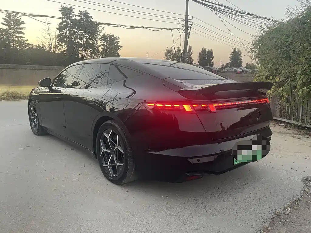 Lynk & Co Z10 — миниатюра 11