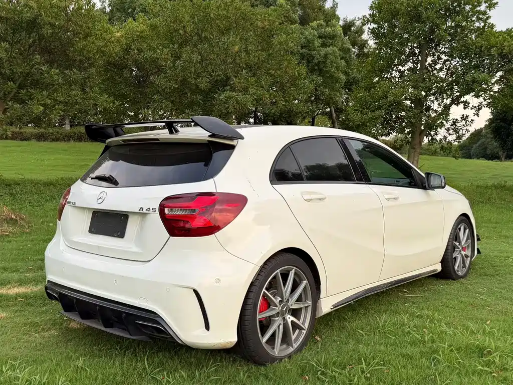 Mercedes-Benz A-Class AMG (Import) — миниатюра 9