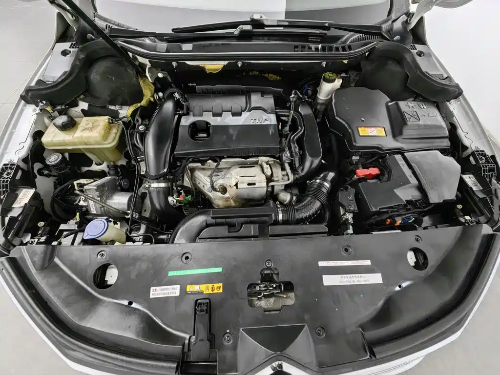 Citroen C6 — миниатюра 6