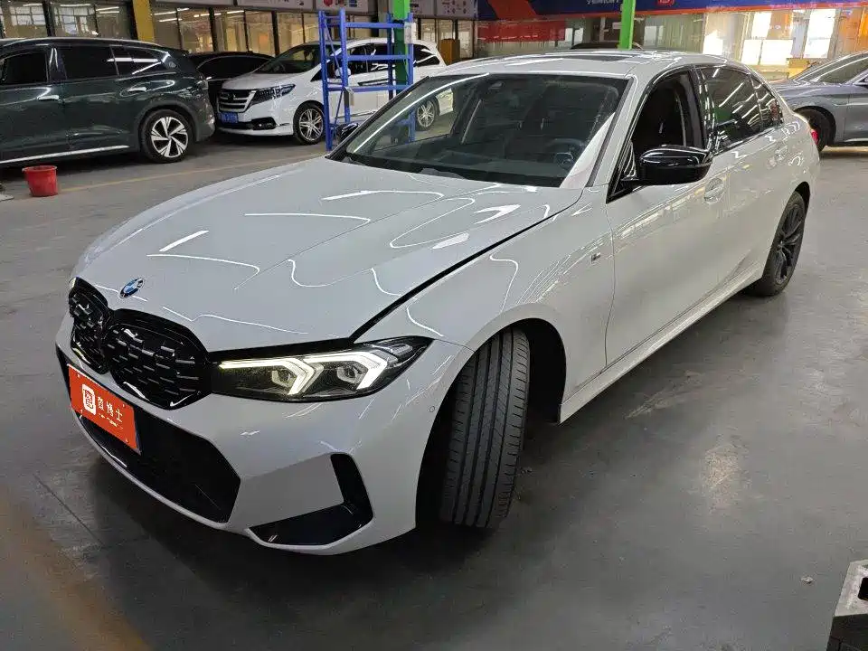 BMW 3 Series 2024