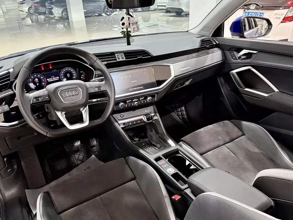 Audi Q3 — миниатюра 6