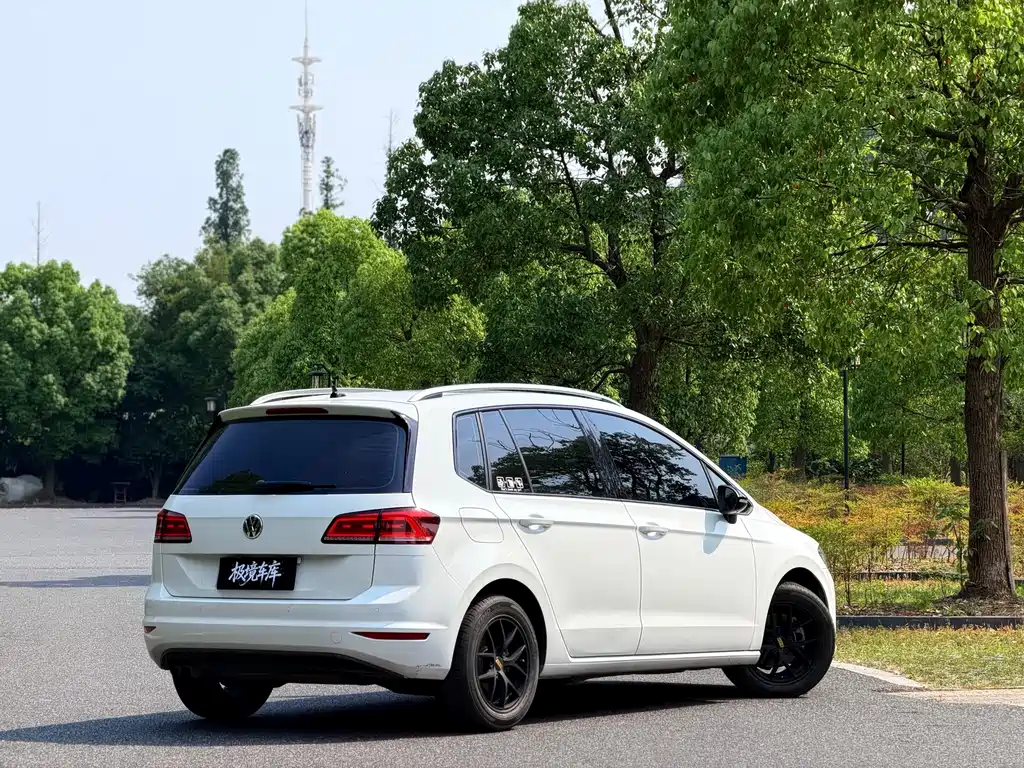 Volkswagen Golf Sportsvan — миниатюра 4