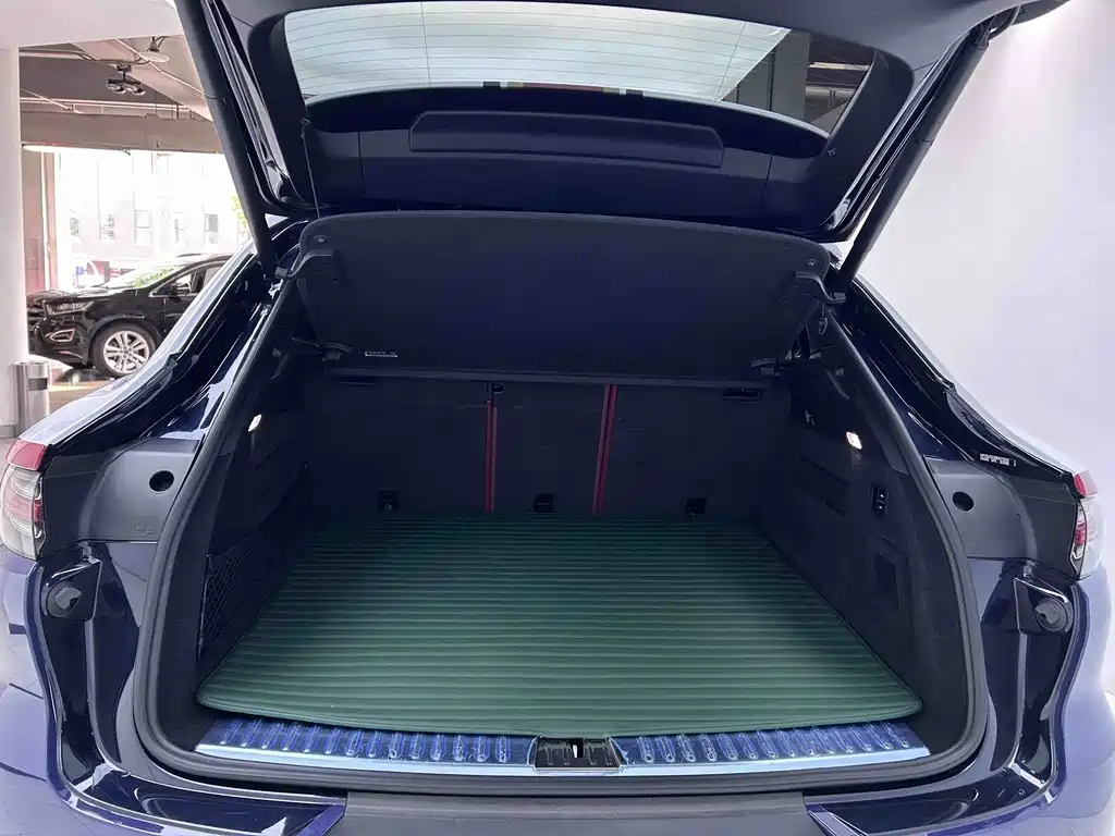 Porsche Cayenne Hybrid — миниатюра 28
