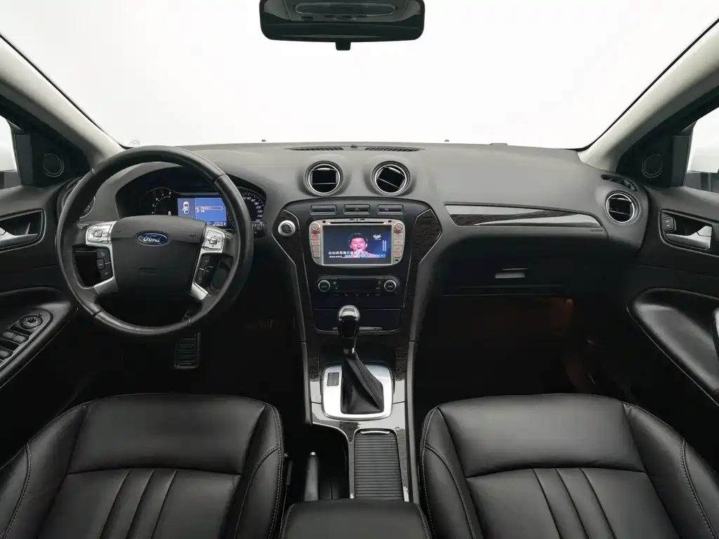 Ford Mondeo — миниатюра 5