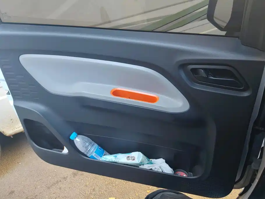 Wuling MINIEV — миниатюра 7