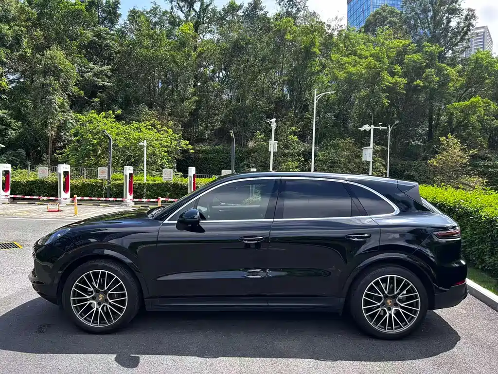 Porsche Cayenne 2023 Cayenne 3.0T