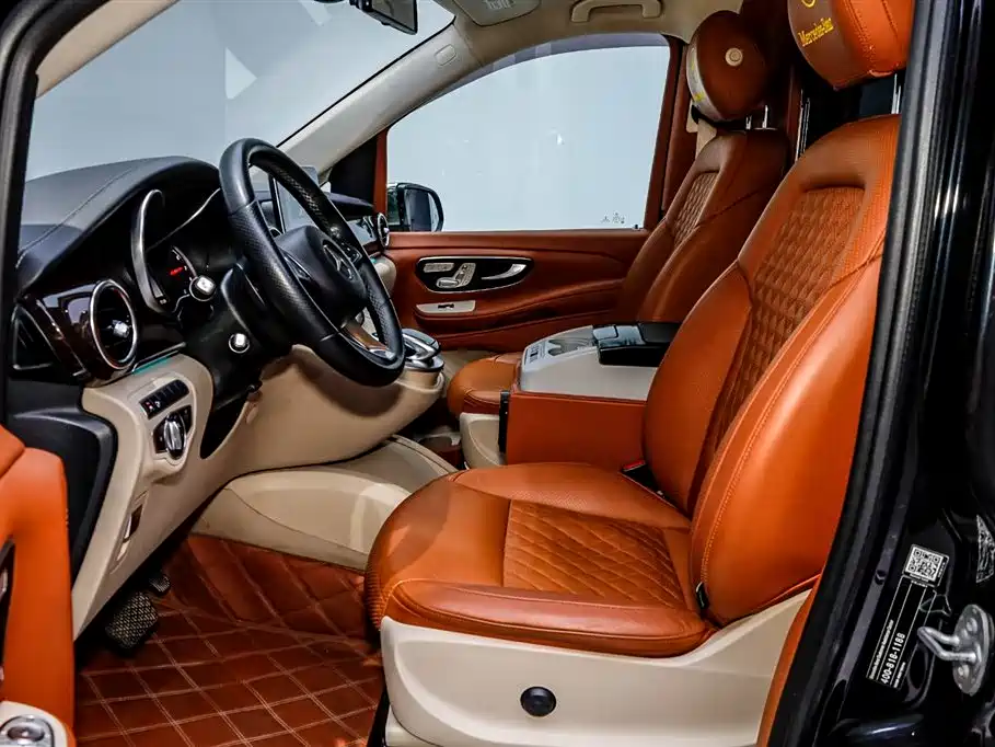 MERCEDES-BENZ V CLASS