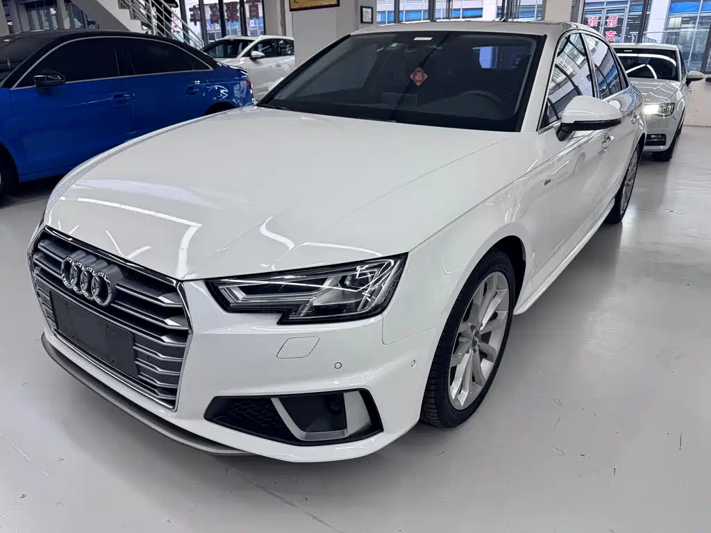 Audi A4L 2019