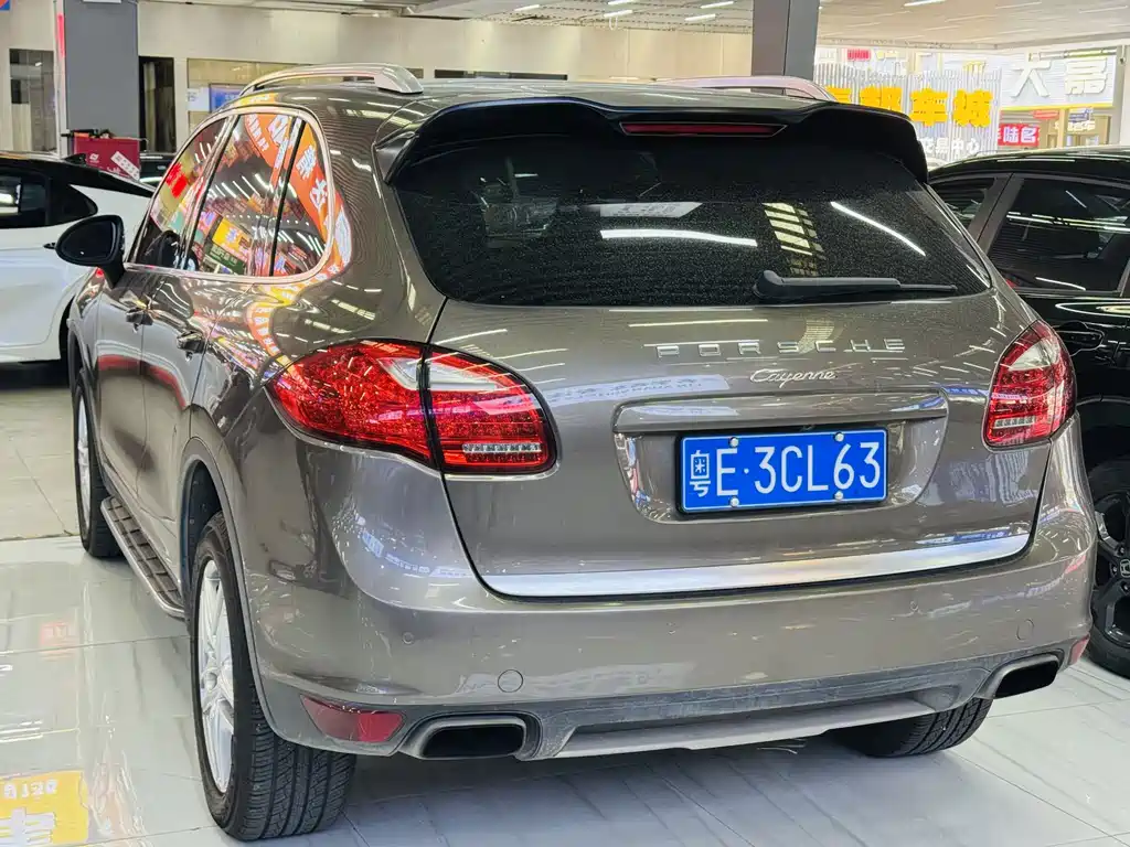 Porsche Cayenne 2011 Cayenne 3.0T