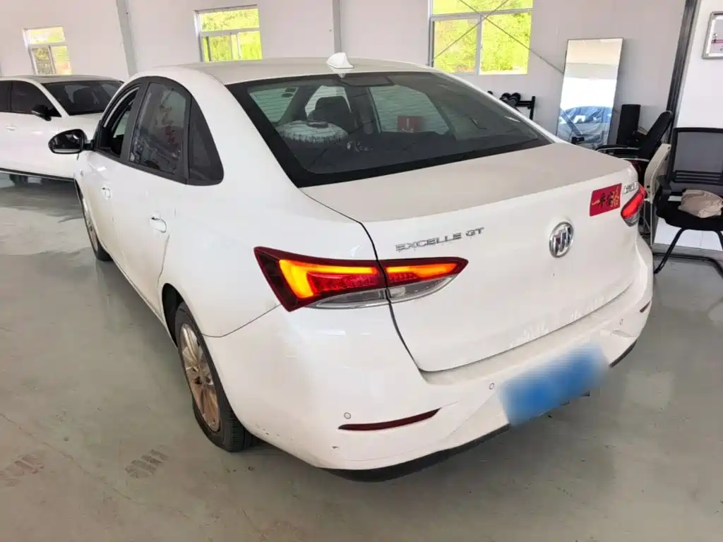 Buick Excelle — миниатюра 23