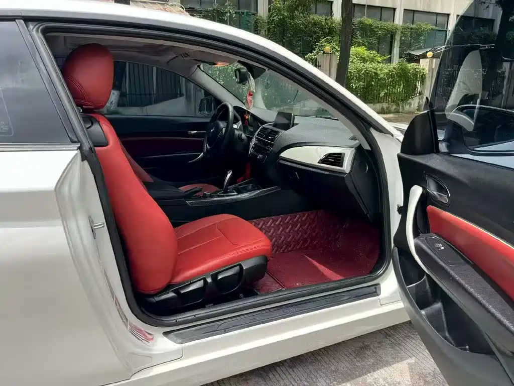 BMW 2 Series (Import) — миниатюра 7