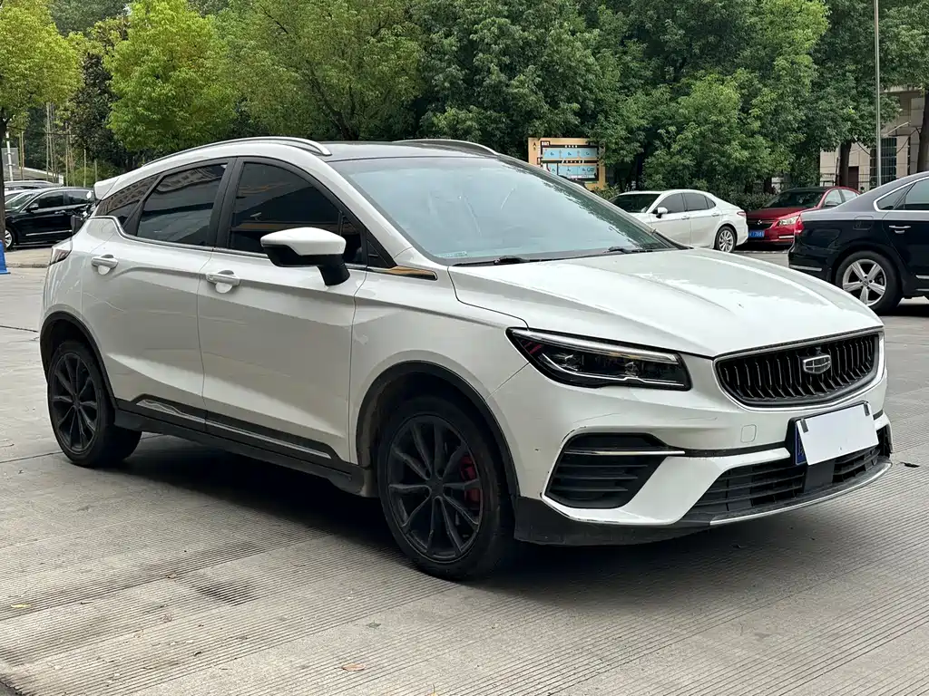 Geely Emgrand S — миниатюра 3