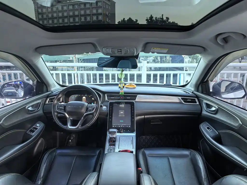 Roewe RX5 New Energy — миниатюра 6