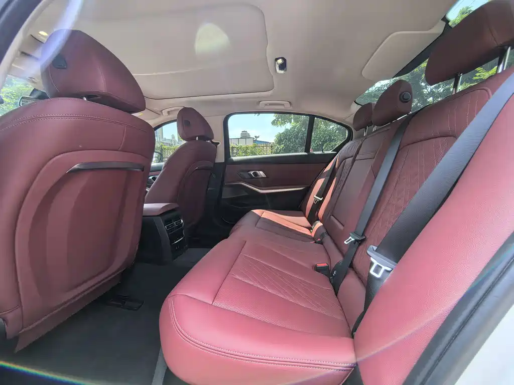 BMW i3 — миниатюра 6