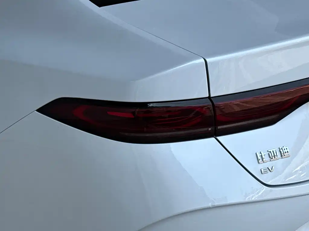 BYD Qin PLUS — миниатюра 10