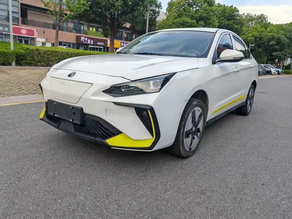 东风风神E70 2023款 500 智行版 磷酸铁锂 47.58kWh
