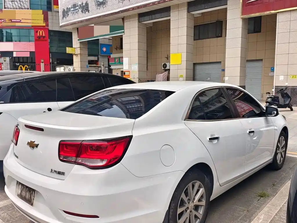 Chevrolet Malibu — миниатюра 7