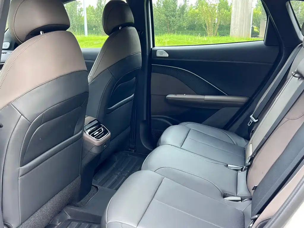 Changan CS55PLUS PHEV — миниатюра 7