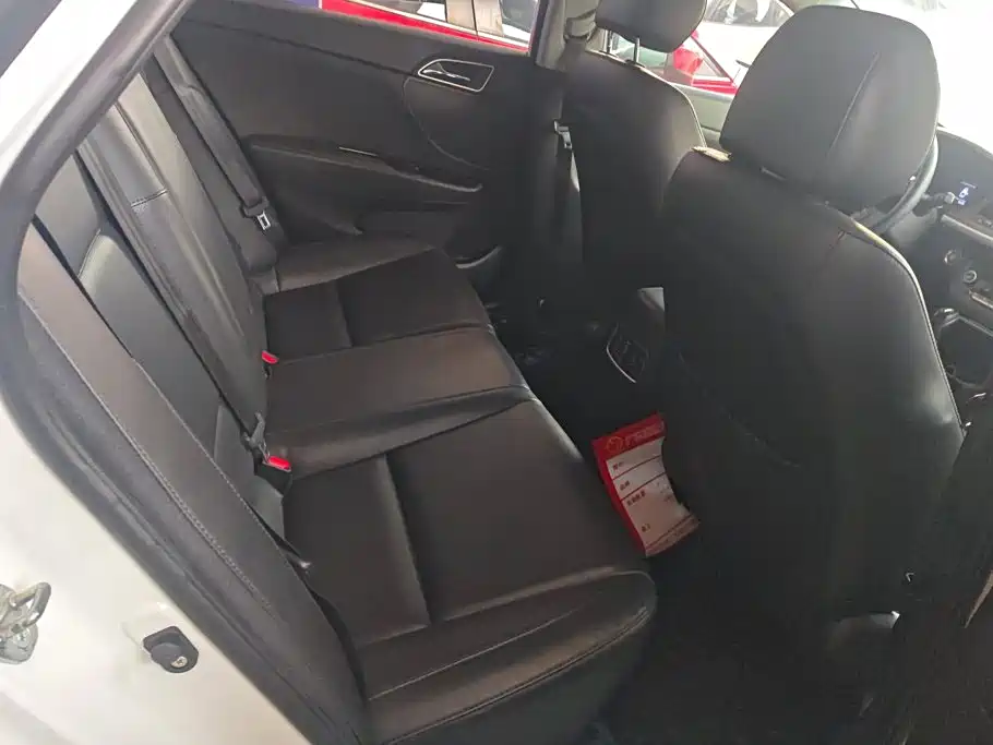 Hyundai Mistra — миниатюра 11