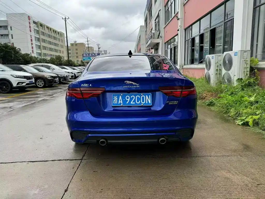 Jaguar XEL — миниатюра 6