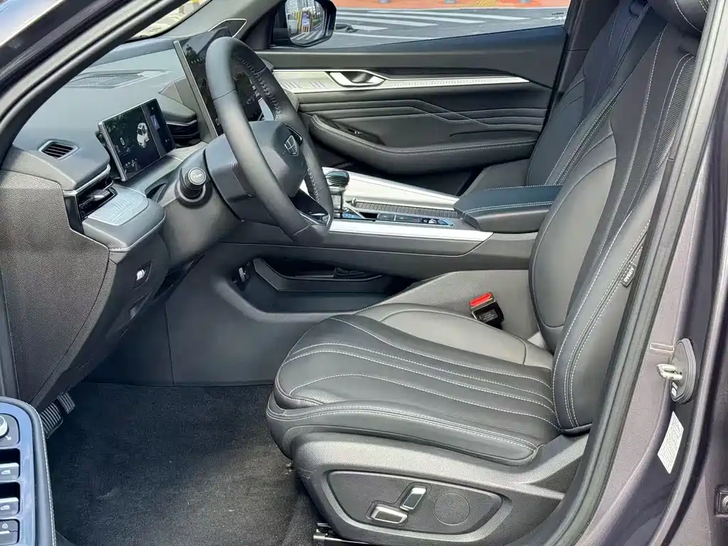 GEELY AUTOMOBILE XINGRUI