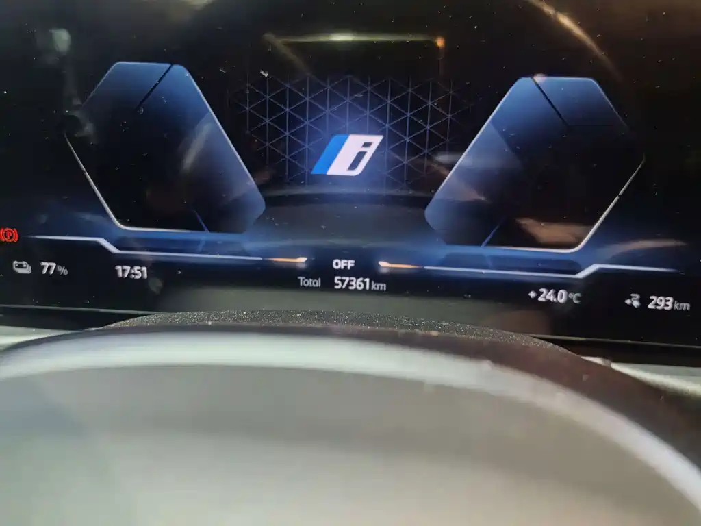 BMW i3 — миниатюра 14