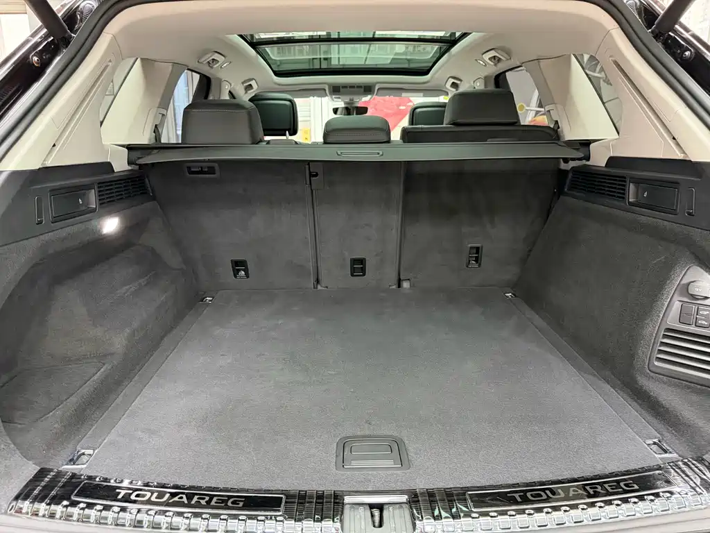 Volkswagen Touareg 2019 2.0TSI VI