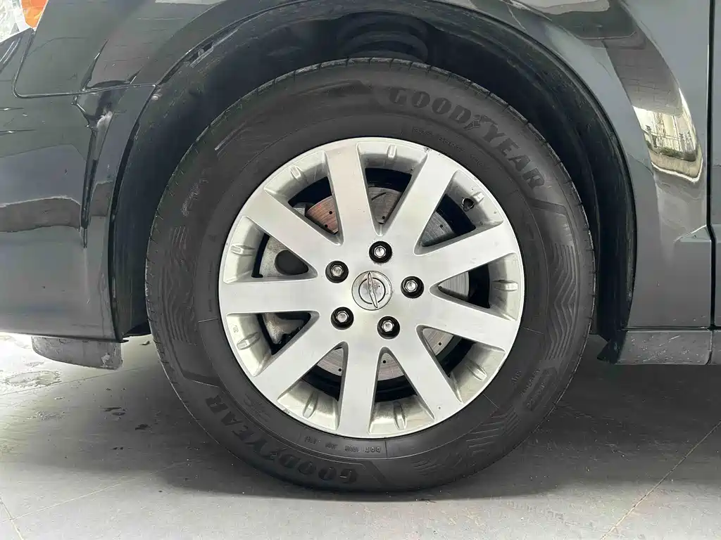 Chrysler Grand Voyager (Import) — миниатюра 6
