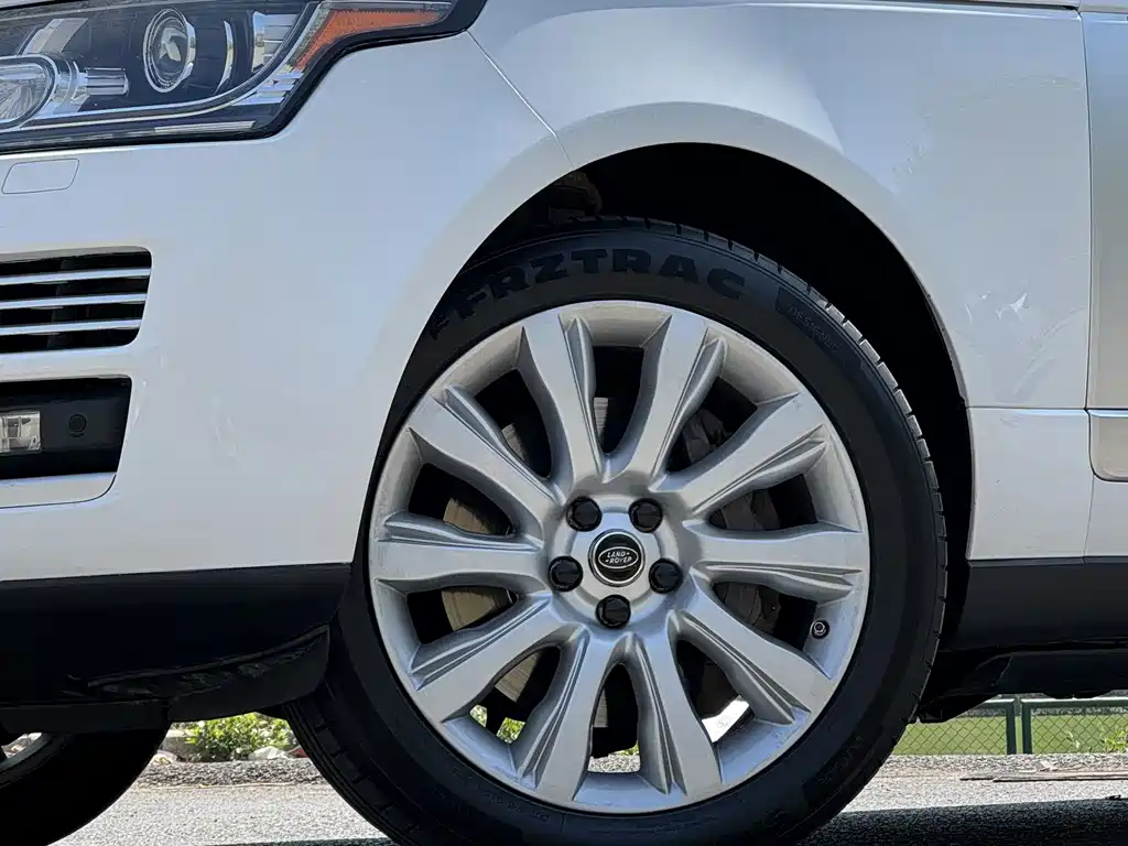 Land Rover Range Rover 2014 5.0 SC V8 AB Long Wheelbase
