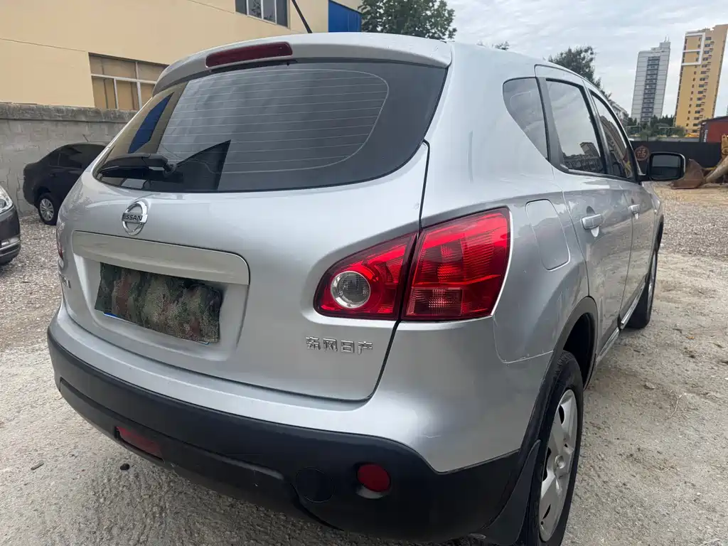 Nissan Qashqai — миниатюра 6