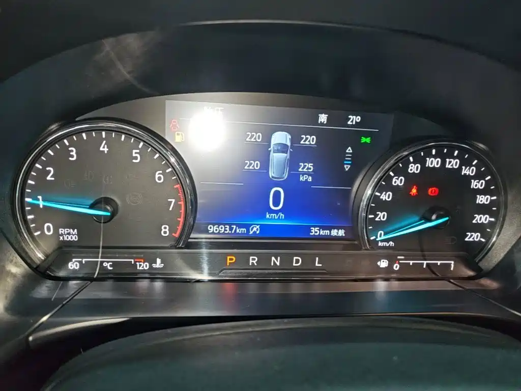 Ford Escape — миниатюра 12