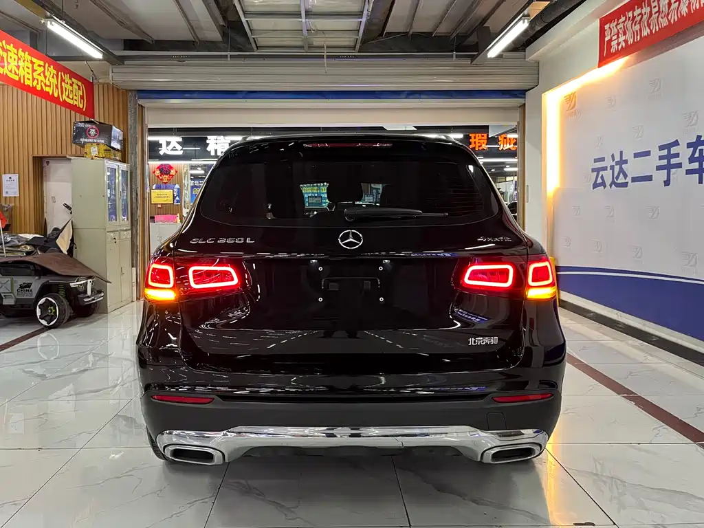 MERCEDES-BENZ GLC