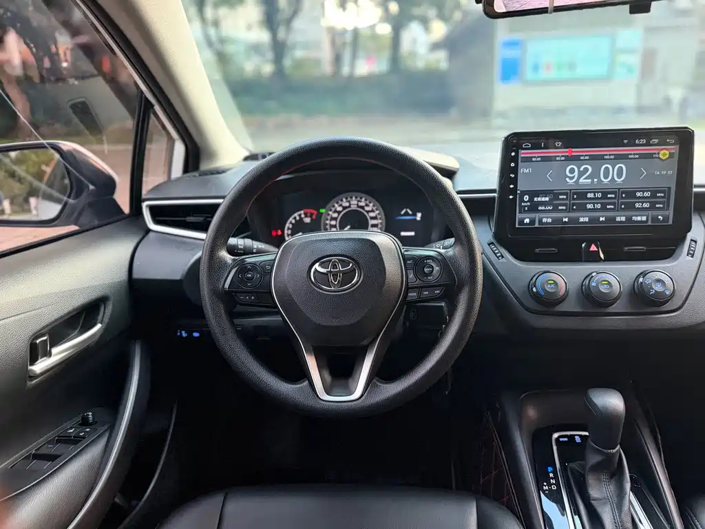 Toyota Corolla — миниатюра 14