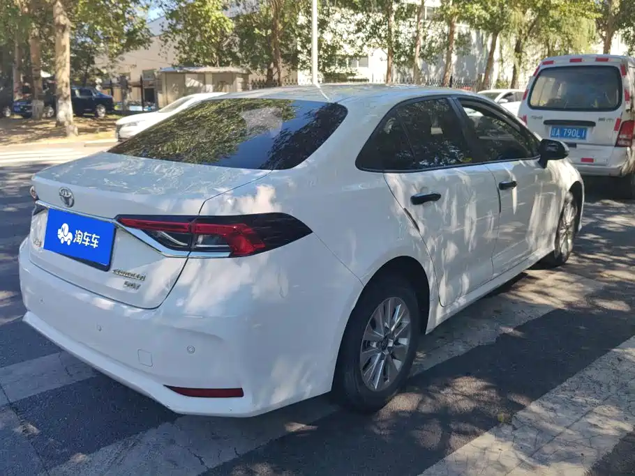 Toyota Corolla — миниатюра 3