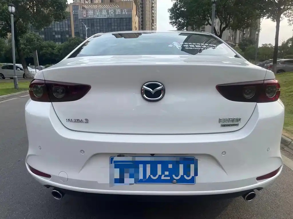 MAZDA 3 ANGKESAILA