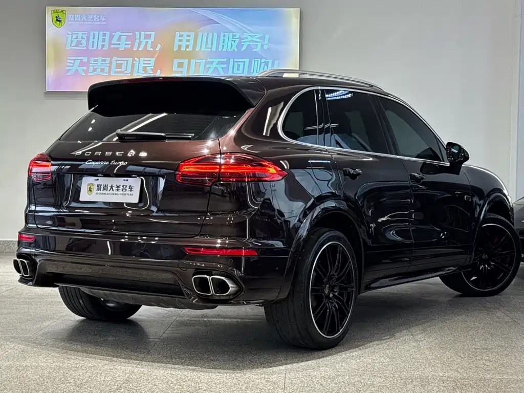 Porsche Cayenne 2015 Cayenne Turbo 4.8T