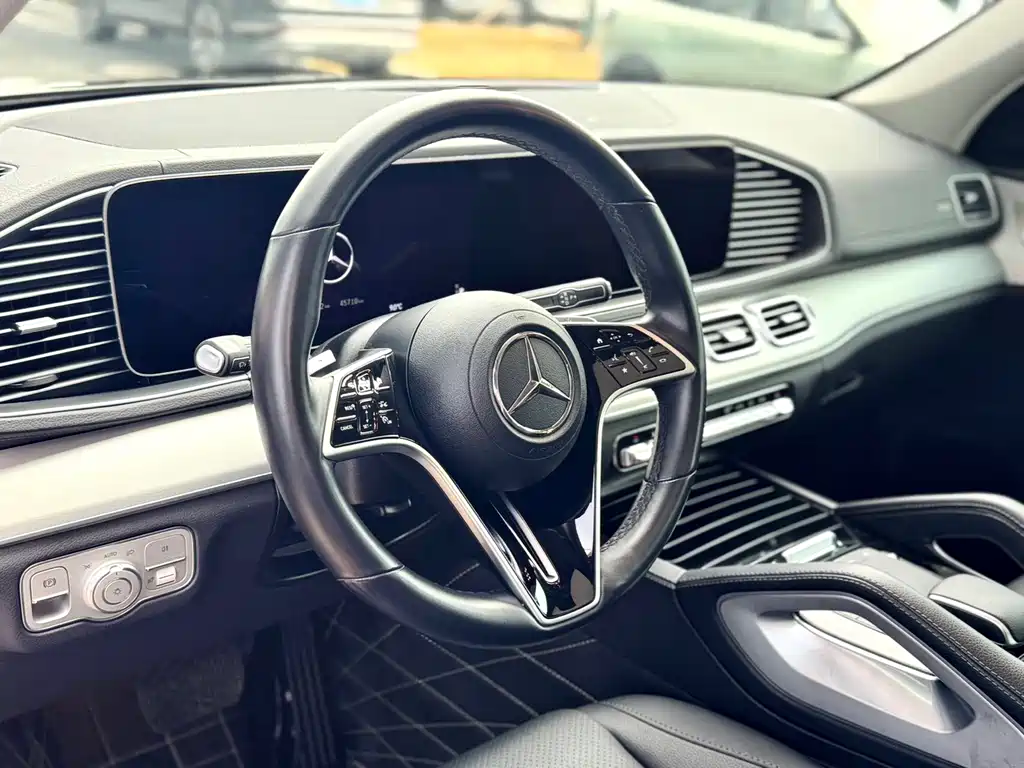 MERCEDES-BENZ GLE