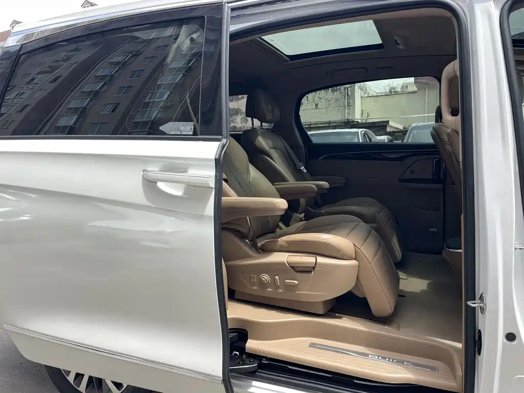 Buick GL8 2018 ES 28T Flagship VI