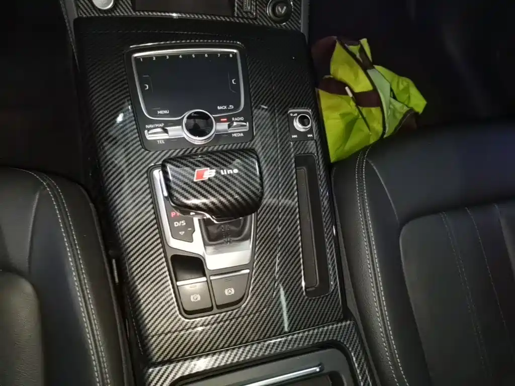 Audi Q5L — миниатюра 14