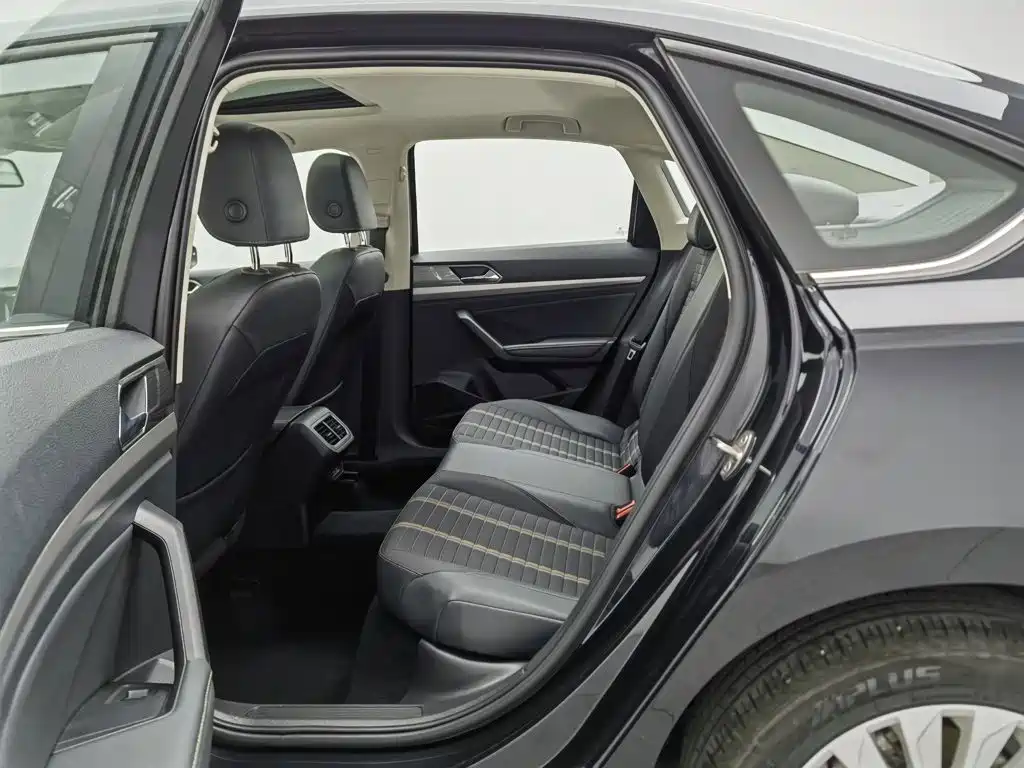 Volkswagen Lavida — миниатюра 15