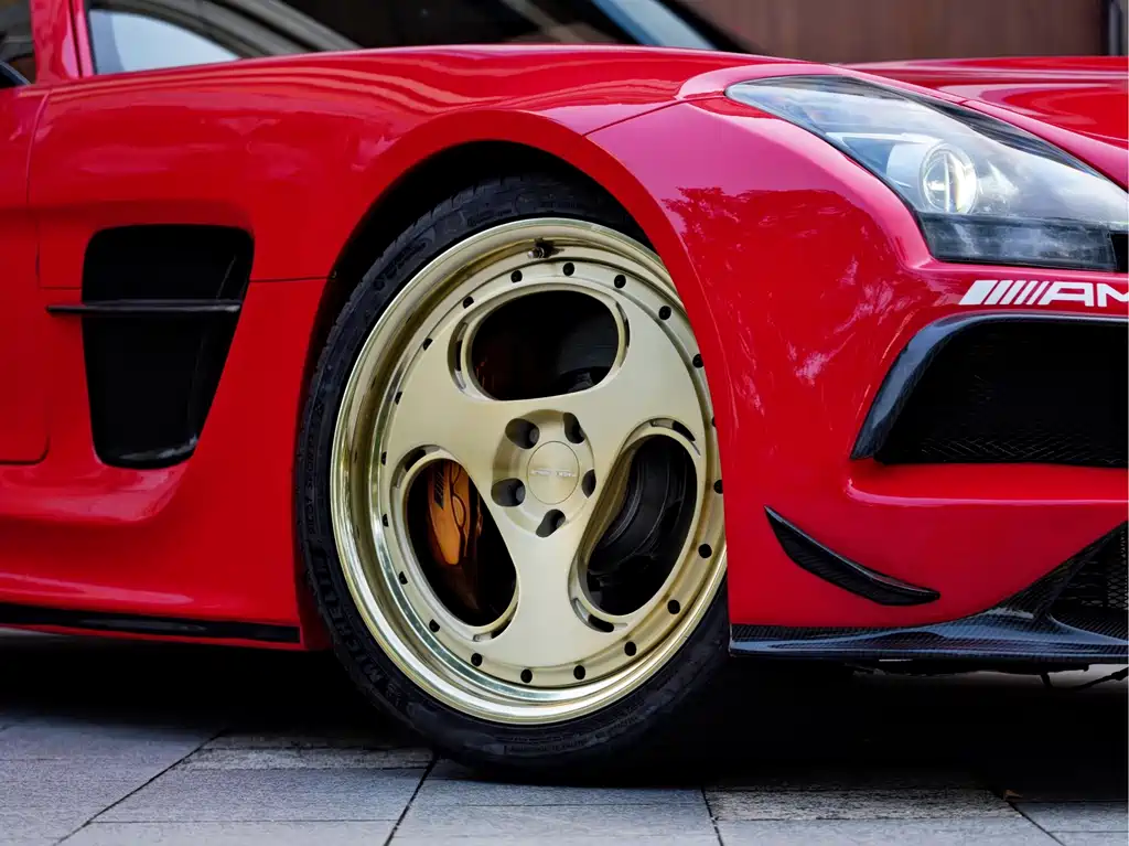 Mercedes-Benz SLS AMG — миниатюра 9