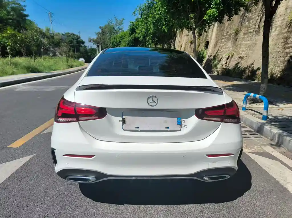 Mercedes-Benz A-Class — миниатюра 8