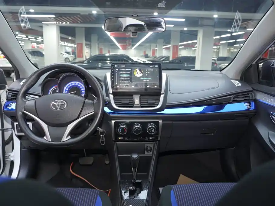 TOYOTA YARIS L ZHIXUAN