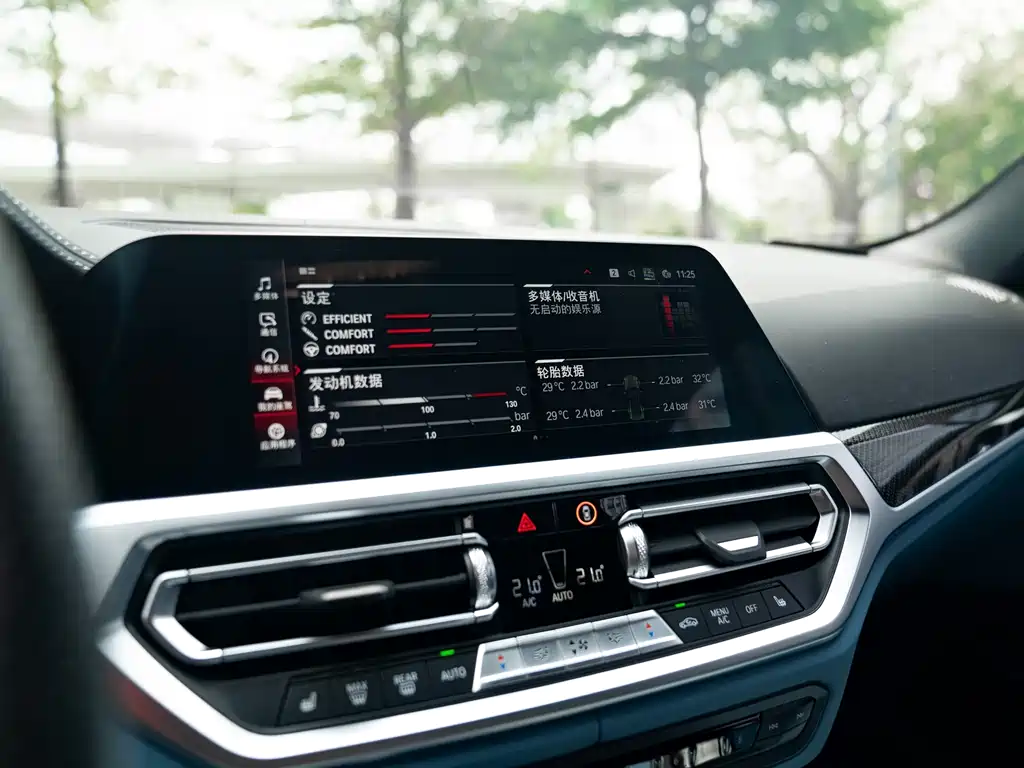 BMW M4 — миниатюра 14