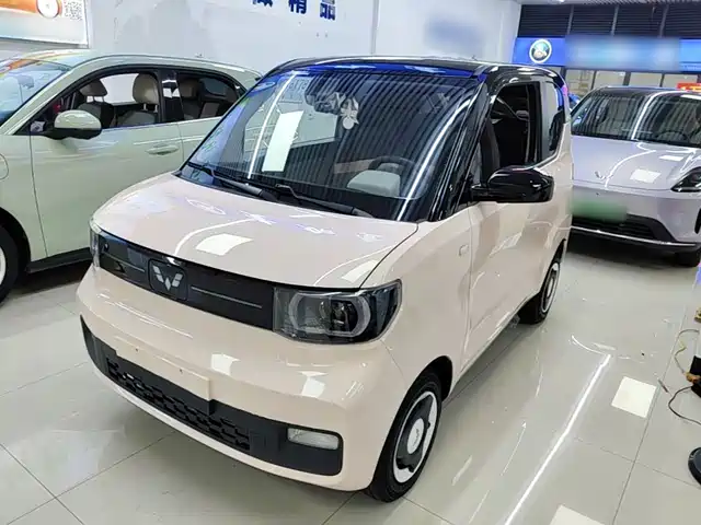 2022 Wuling Motors Hongguang Mini EV