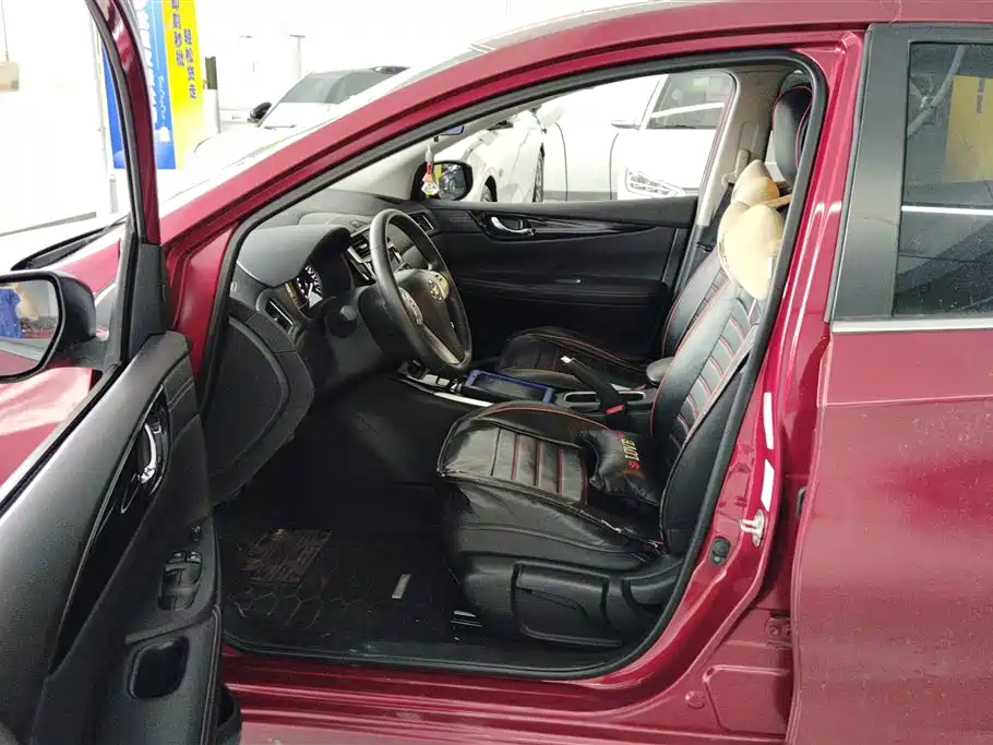 Nissan Tiida 2021 1.6L CVT