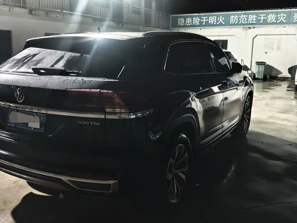 Volkswagen Teramont — миниатюра 5