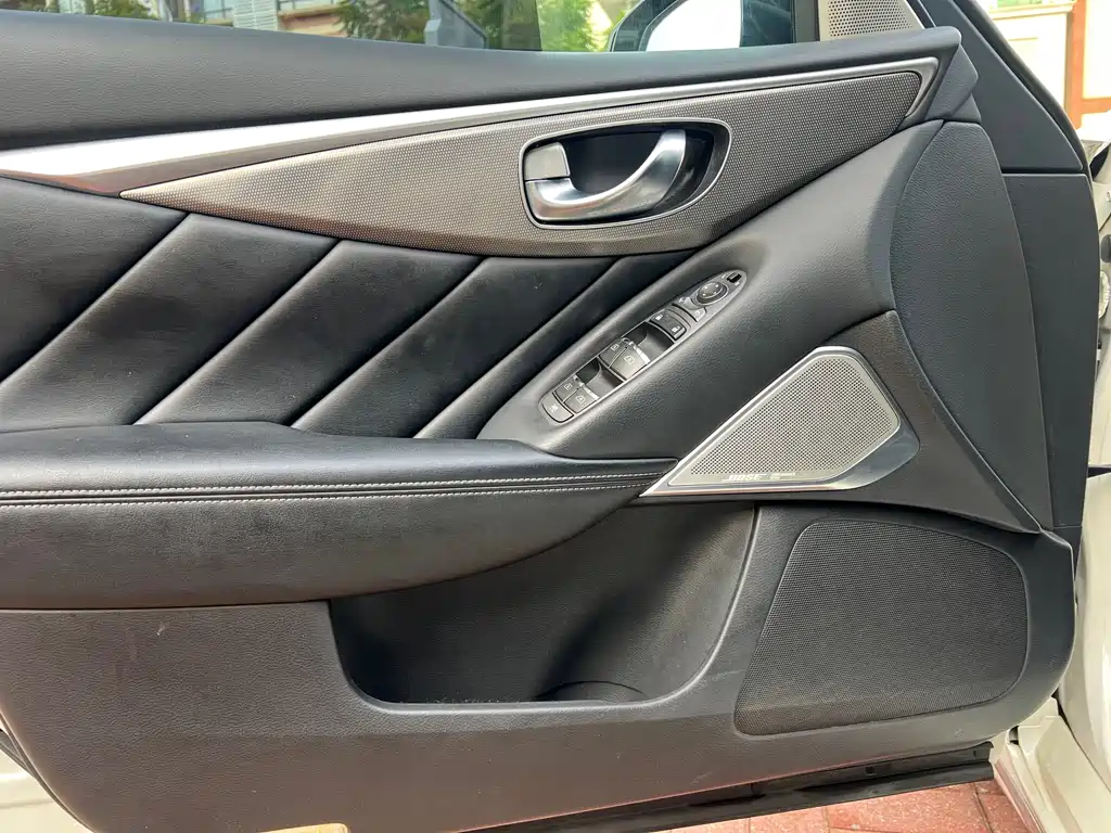 Infiniti Q50L — миниатюра 16