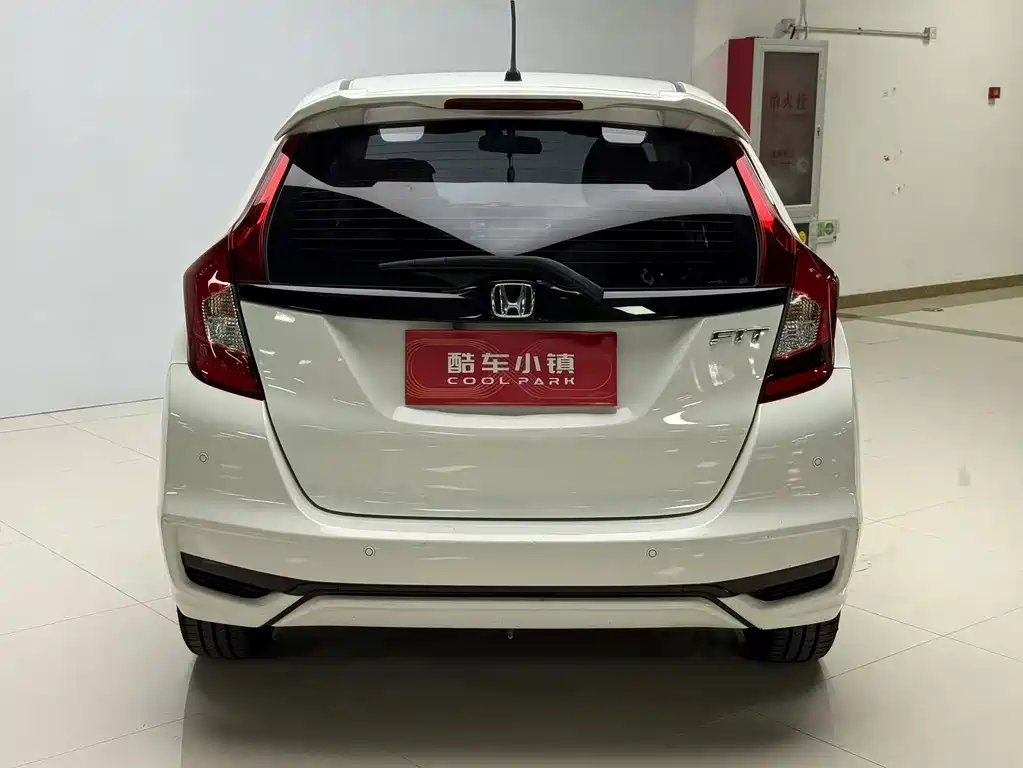 Honda Fit — миниатюра 13